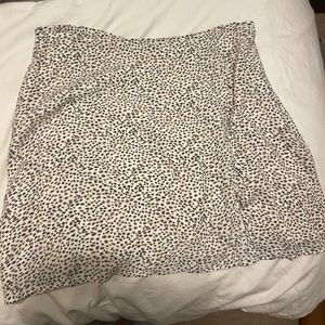 Abercombie & Fitch Lepoard Skirt